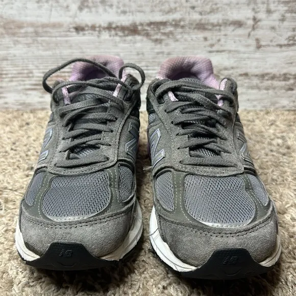 New Balance Women’s 990v5 in a Lead Dark Violet Glo Color; Size 7.5M