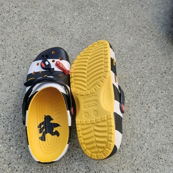 New Crocs McDonald's Sandals Women's Size 10