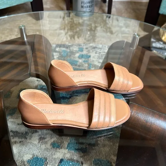 NEW! Madewell Brindle d'Orsay Flat  in tan color size 5