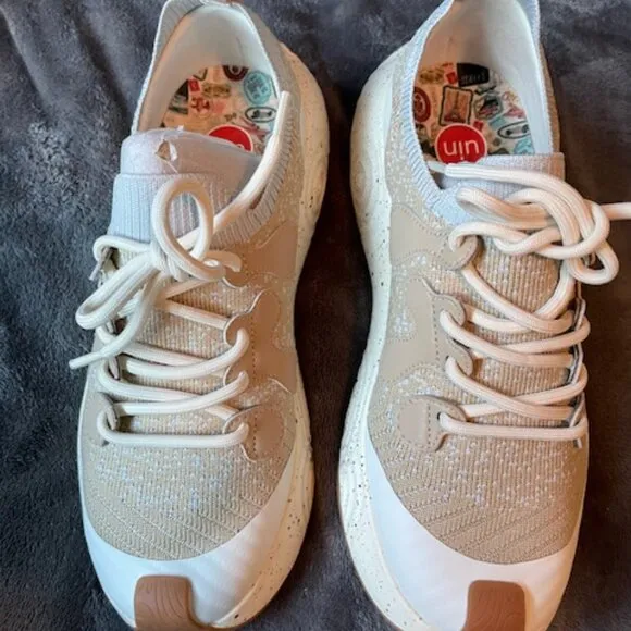 NEW NIB UIN Shoes Footwear Women's Size 7 Brava Galaxy Grey Beige Sneakers $235