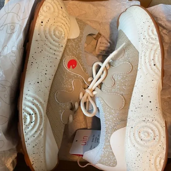 NEW NIB UIN Shoes Footwear Women's Size 7 Brava Galaxy Grey Beige Sneakers $235
