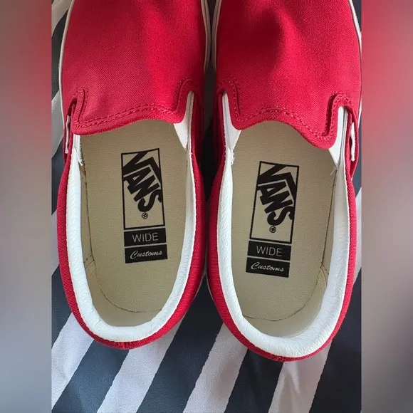 NEW Vans Customs Racing Red Slip-On Men’s 4.5, Women’s 6 Wide