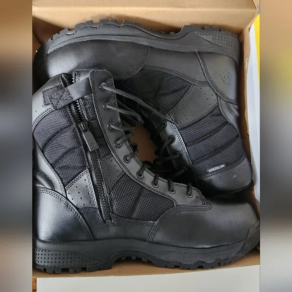 NIB S.W.A.T. Men's Size 13 Wide Safety Waterproof Boots