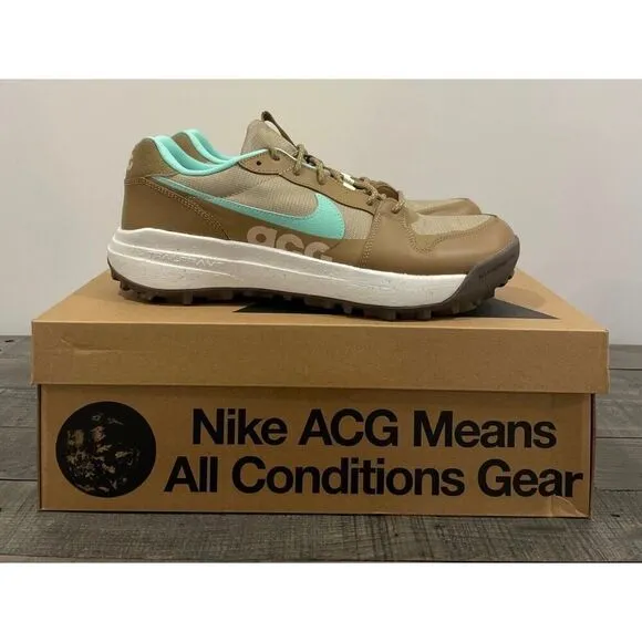 Nike ACG Lowcate Men 8 Casual Shoe Green White Athletic Lifestyle Sneaker