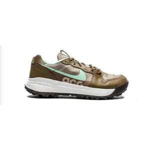 Nike ACG Lowcate Men 8 Casual Shoe Green White Athletic Lifestyle Sneaker