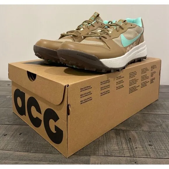 Nike ACG Lowcate Men 8 Casual Shoe Green White Athletic Lifestyle Sneaker