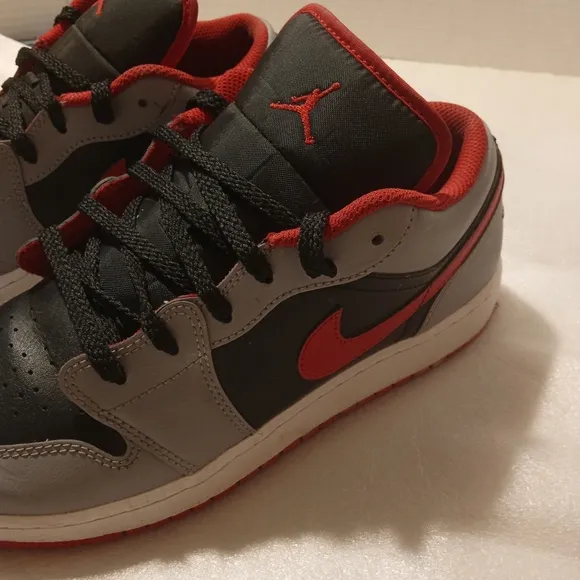 Nike Air Jordan 1 Low shoes
