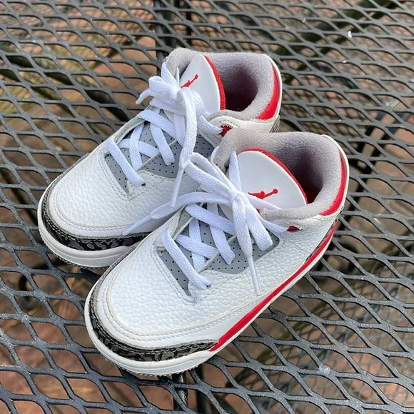 Nike Air Jordan 3 III Retro Fire Red/Wht Cement DM0966-160 Kids Shoes- Size 7C