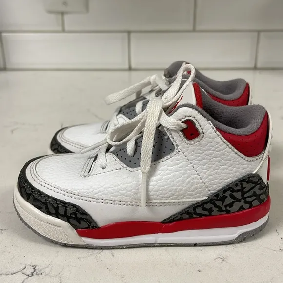 Nike Air Jordan 3 III Retro Fire Red/Wht Cement DM0966-160 Kids Shoes Size 8 C