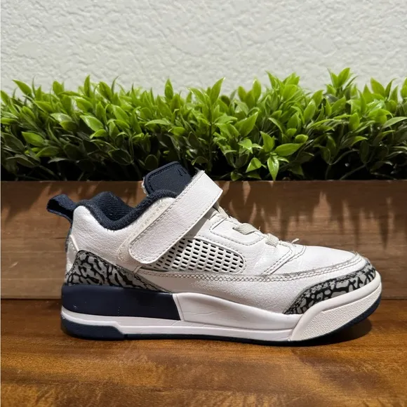 Nike Air Jordan Jordan Spizike Low PS 'Obsidian' FQ3951-104 Boy’s Size 1Y