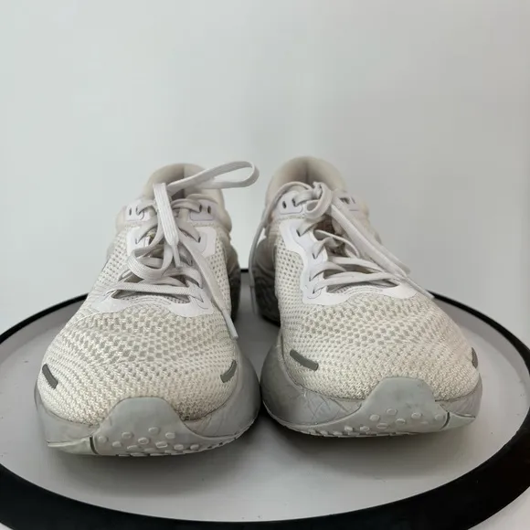 NIKE INVINCIBLE RUN NIKE ZOOMX SNEAKERS RUNNING SHOES