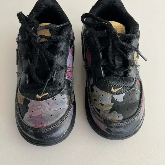 Nike Kids Force 1 LXX Sneakers Shoes Black Floral AV2856-001 Low Top Toddler 8