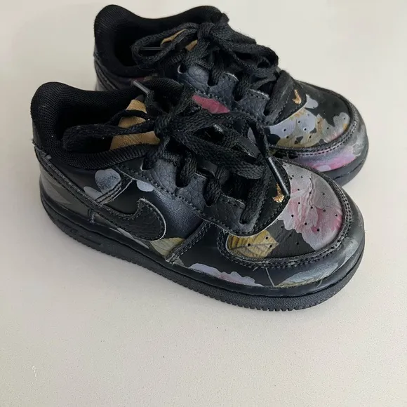 Nike Kids Force 1 LXX Sneakers Shoes Black Floral AV2856-001 Low Top Toddler 8