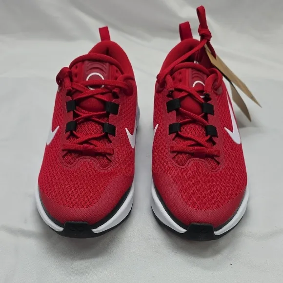 Nike Kids Red Sneakers Style Infinity Flow Young Child 4y Womens 5.5 New In Box