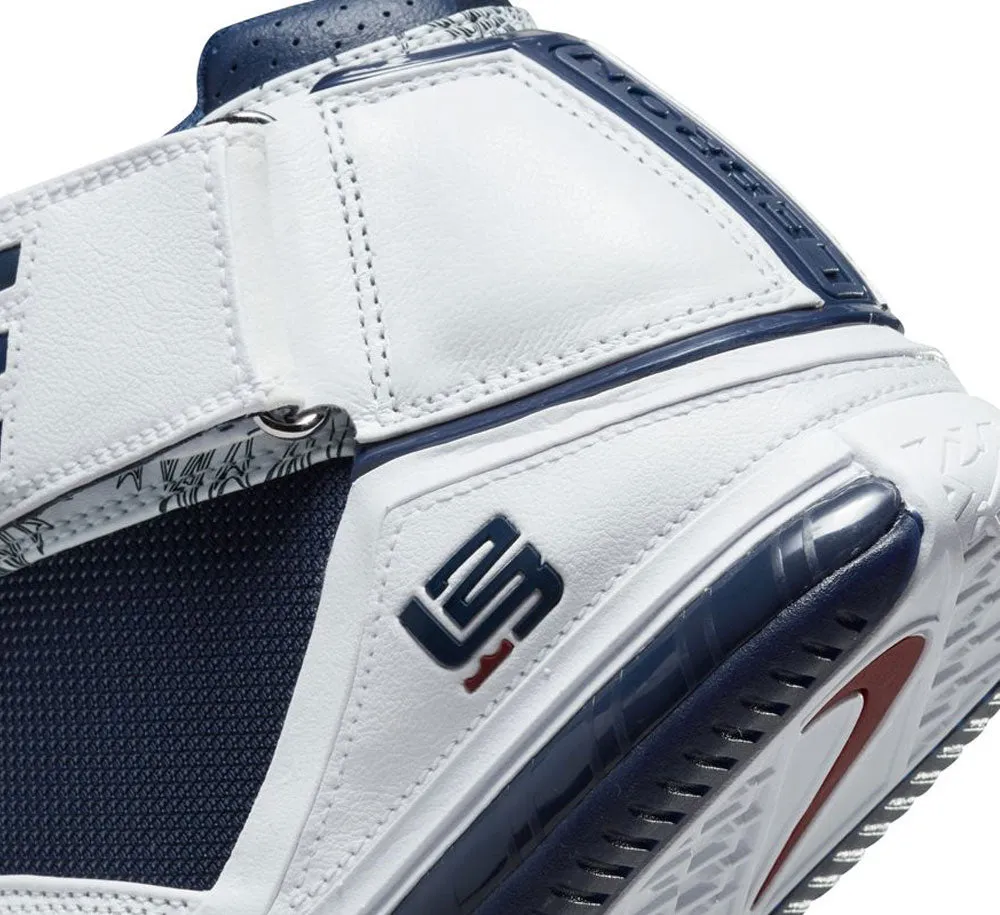 NIKE ZOOM LEBRON II