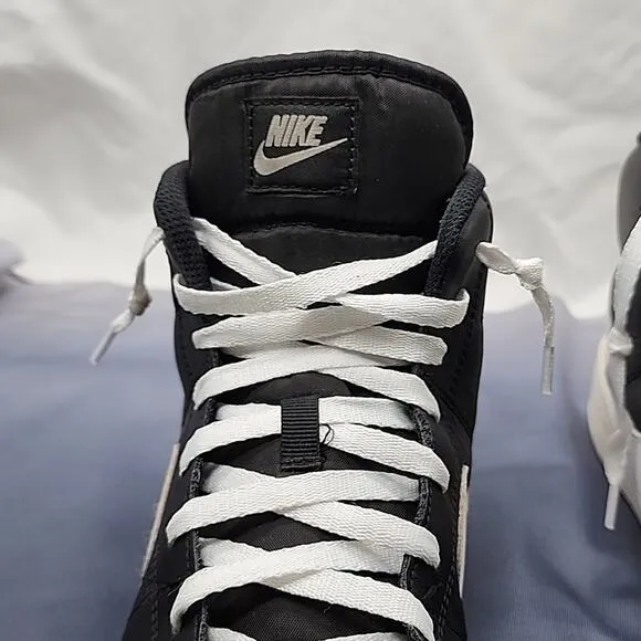 ●NIKE●STYLE : COURT ROYAL 2 MID SNEAKERS IN BLACK ⚫️ IN GUC MENS 11.5 ☆AWESOME☆