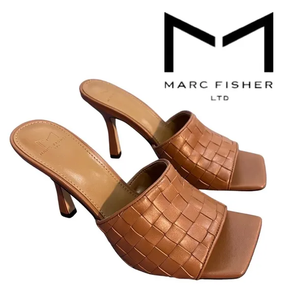 NWB $180 Marc Fisher DARA-V Leather Sandals Caramel Leather 8.5