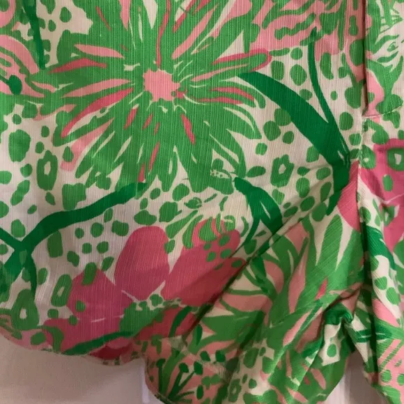 NWOT Lilly Pulitzer Tiger Lilly Buttercup Short 12