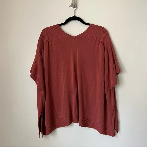 NWT Anthropologie Clara Rose Knit Top Linen Blend Size S V-Neck Short Sleeve