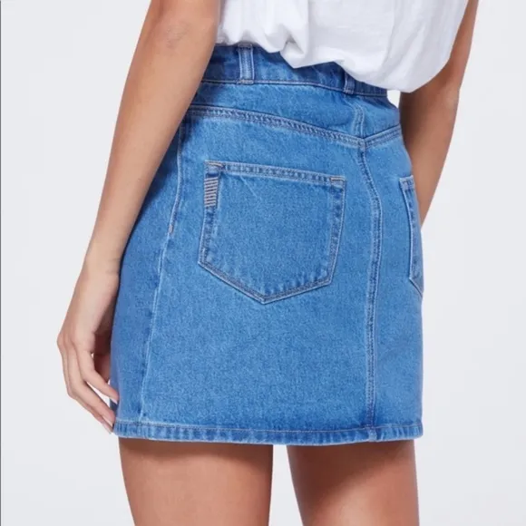 NWT, Paige Esma High Rise Denim Skirt in Aviana
