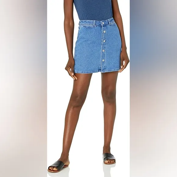 NWT, Paige Esma High Rise Denim Skirt in Aviana