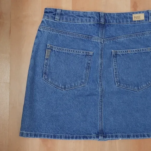NWT, Paige Esma High Rise Denim Skirt in Aviana