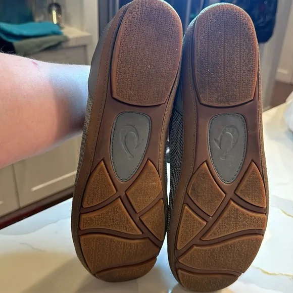 Olukai Men’s Mano Mesh Gray Slip Ons Size 13 Excellent condition!
