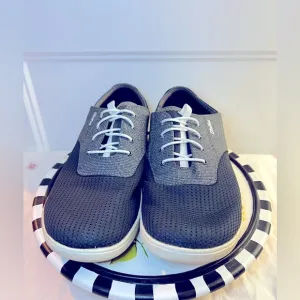 OluKai Men’s No Tie Boat Shoe