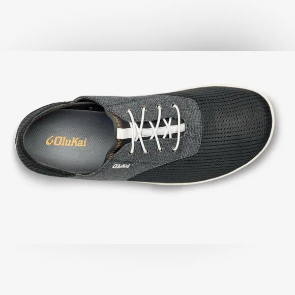 OluKai Men’s No Tie Boat Shoe