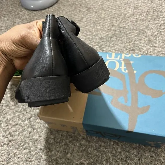 OTBT Scamper Leather Low Wedge Shoes Ankle Strap Size 7 M Black Leather New