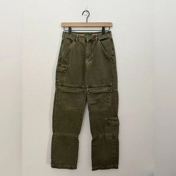 Pilcro Anthropologie Utility Cargo Mid Rise Pocket Jeans in Olive Green Size 25