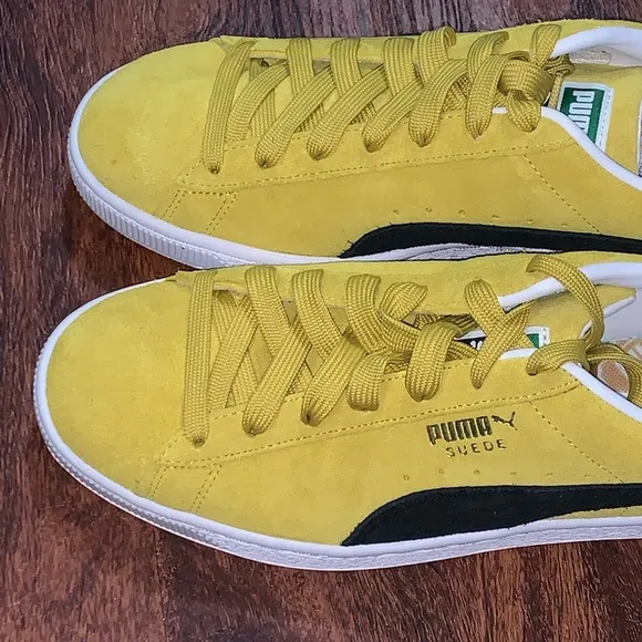 Puma suede size 9