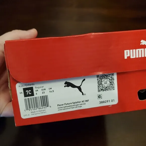 Puma toddler size 7 slip ons