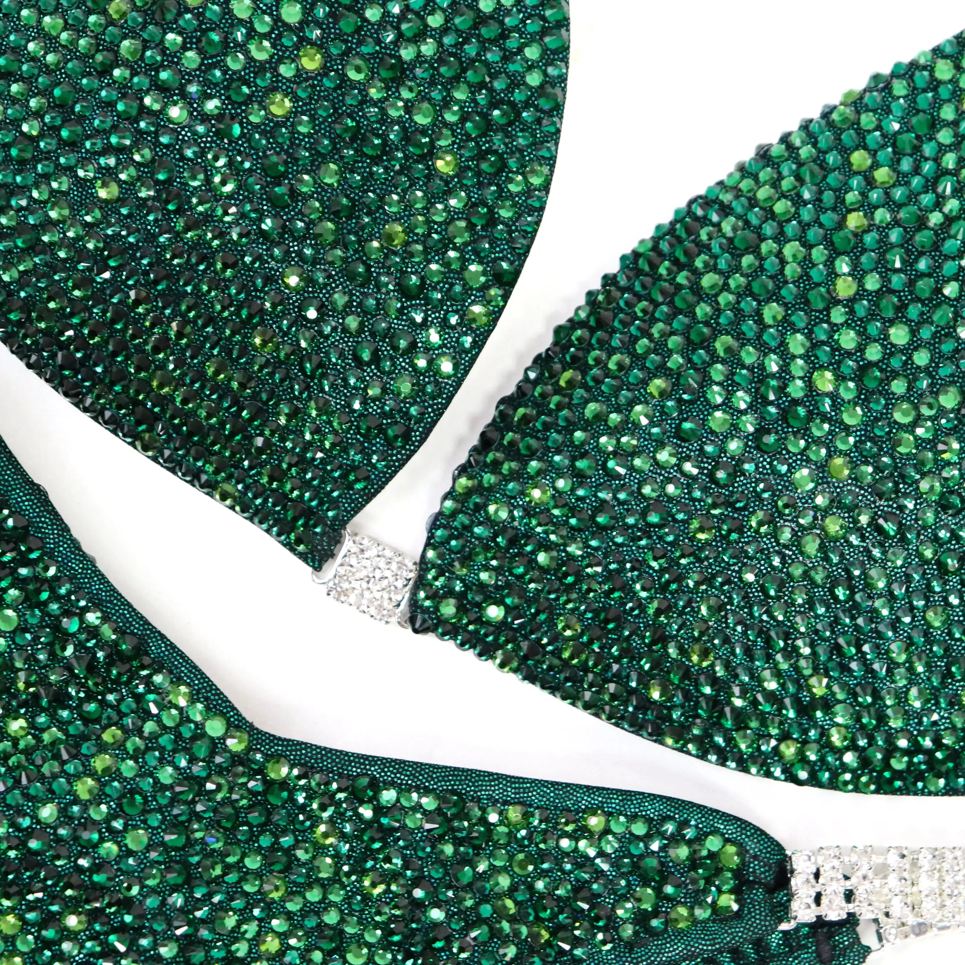 QS ST: Crystal Radiance. Emerald, Fern. Medium Molded/Brazilian with Modest Rise.