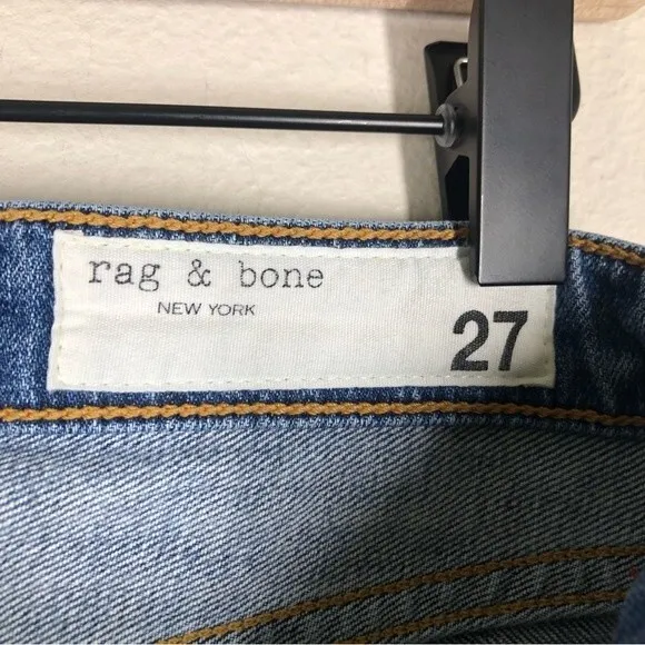 Rag &amp; Bone Dre Low-Rise Slim Boyfriend Jeans Distressed Dobbie Wash 27