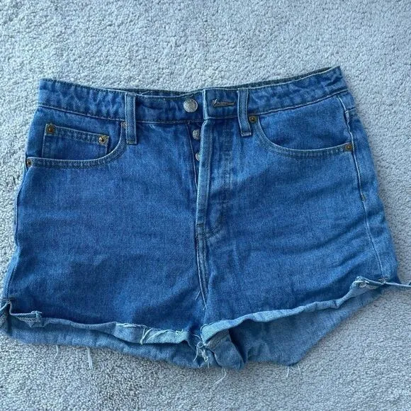 𝅺re/done recycled distressed high rise shorts Sz 29