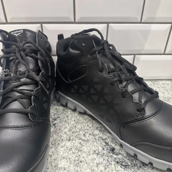 Reebok Sublite Cushion Mid Cut RB4144  Shoes Men's Work-boots 11.5 Wide Black