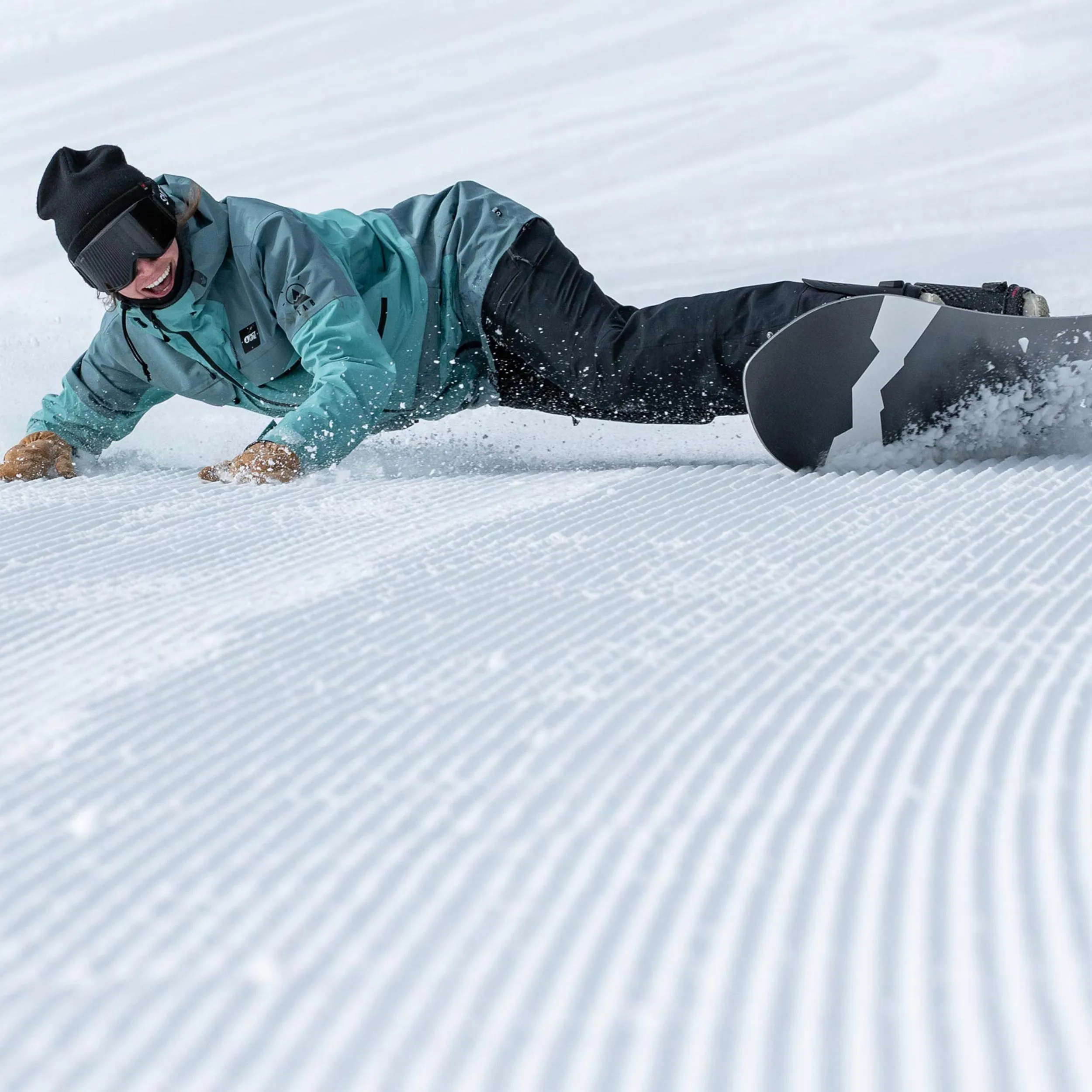Revel Snowboard