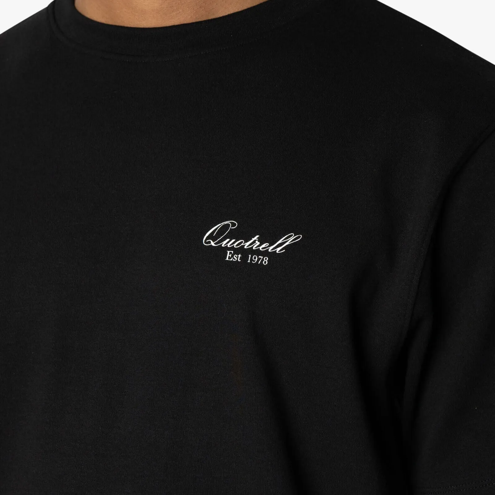 ROYAL TEE | BLACK/WHITE