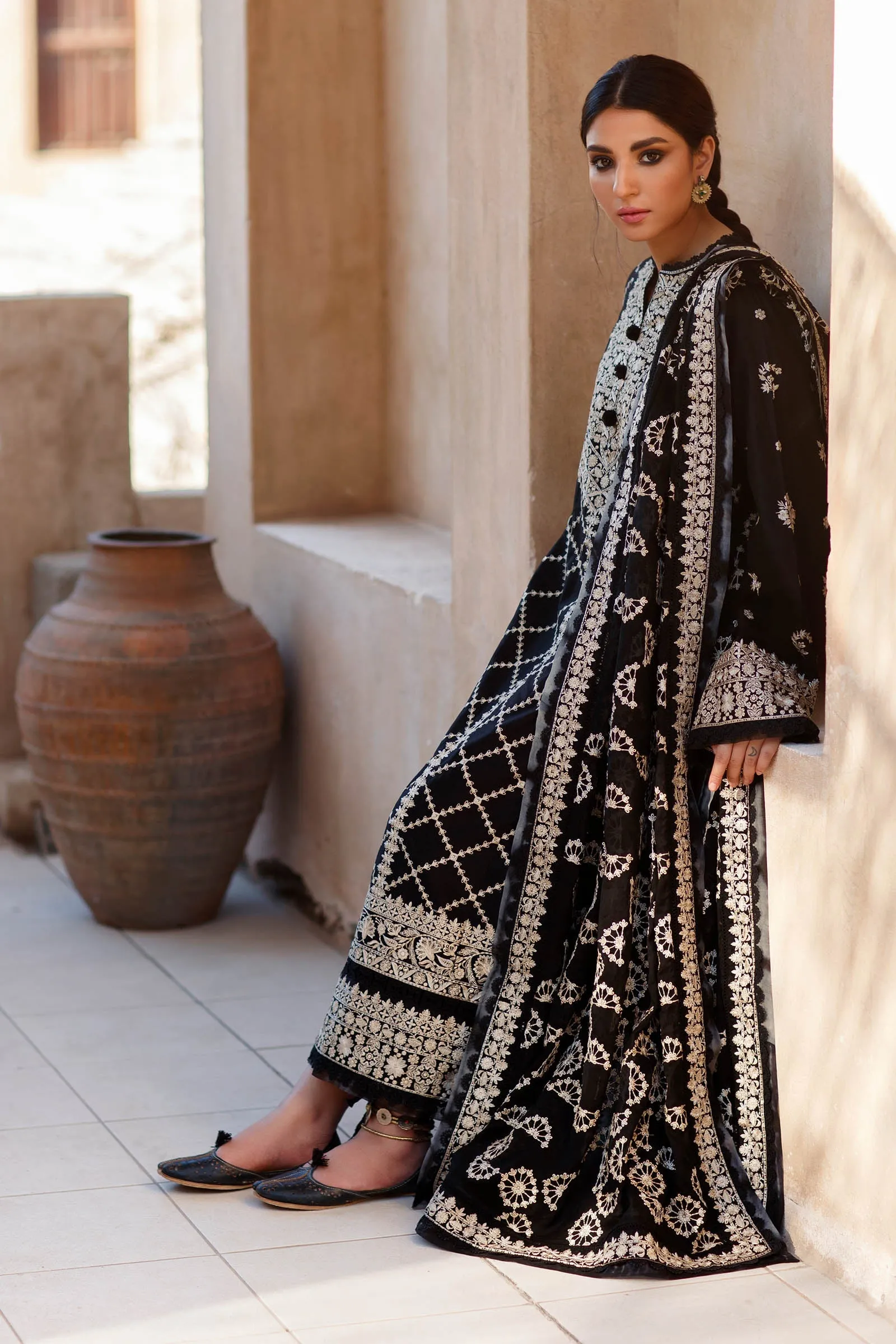 ROZHIN (ZL22-12 A) | Zaha Summer Lawn Collection 2022 | Unstitched Embroidered Lawn Suits