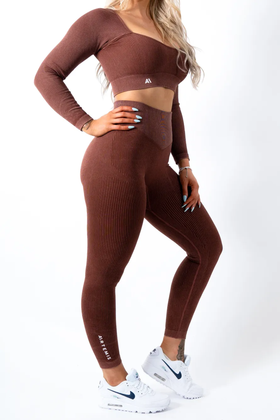 Ruby Rib Long Sleeve Crop Top Brown