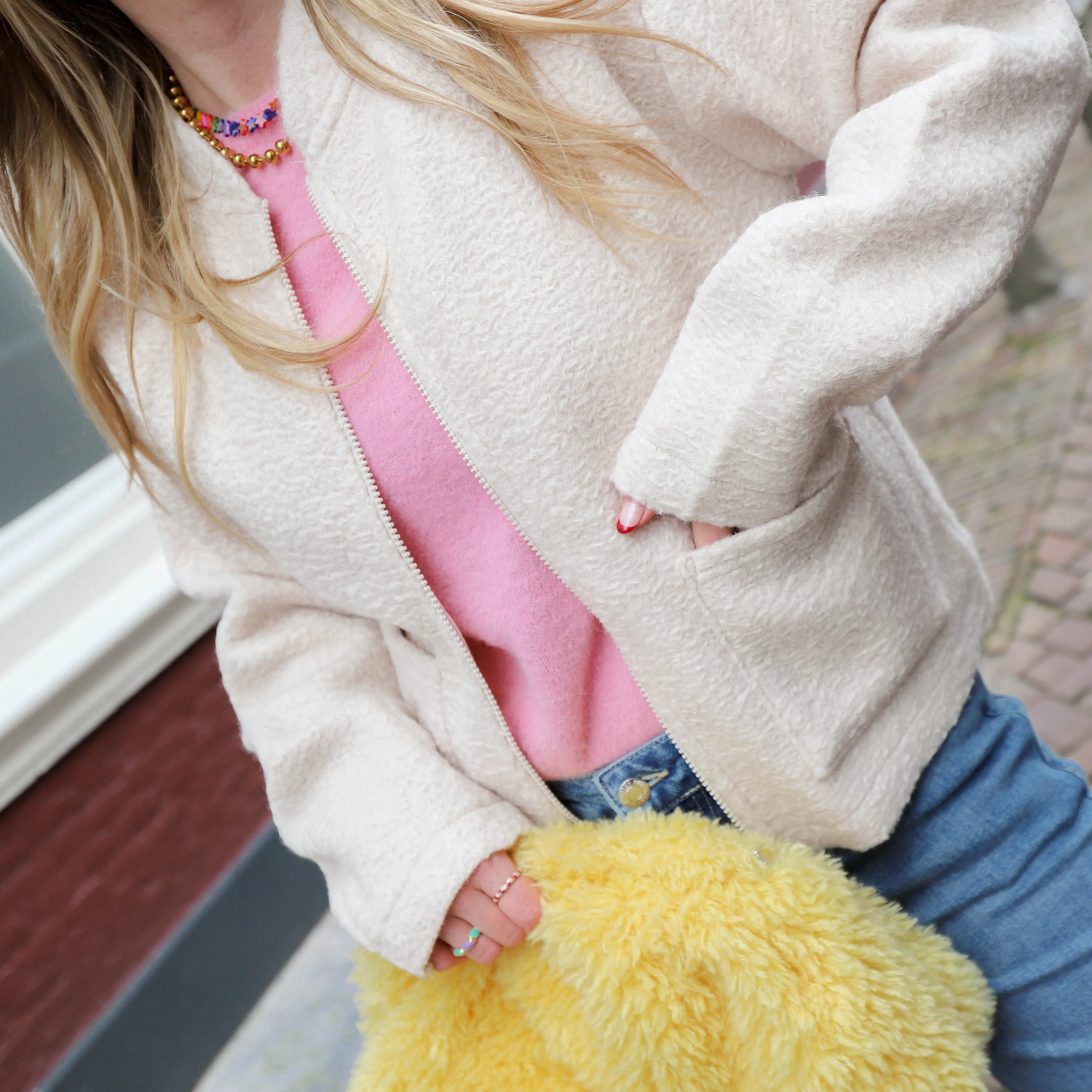Scarlet sandshell boucle jack