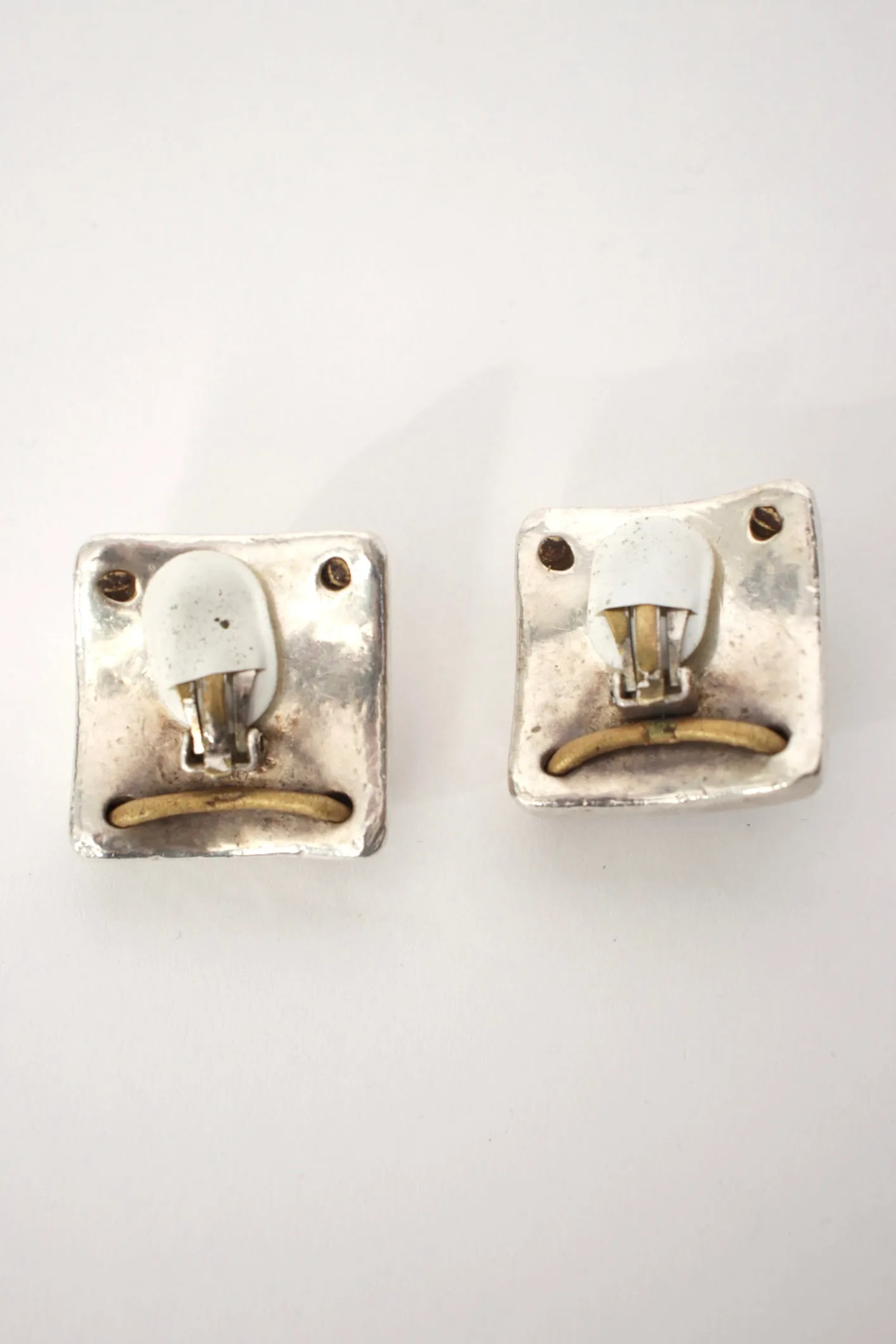Seelag Sterling Puffy Square Clip-Ons