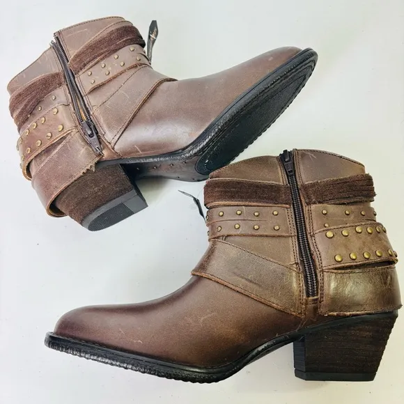 Shyanne Sevilla Brown Leather Western Style Studded Ankle Boots