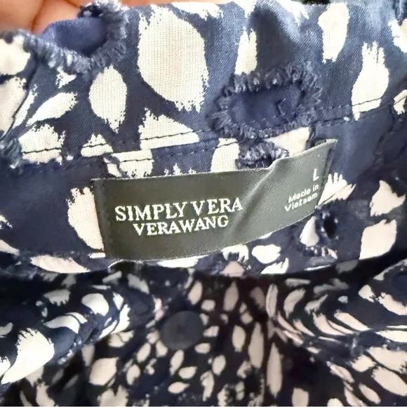 Simply Vera Vera Wang Eyelet Navy White Dotted Light Jacket Women’s Large NWT
