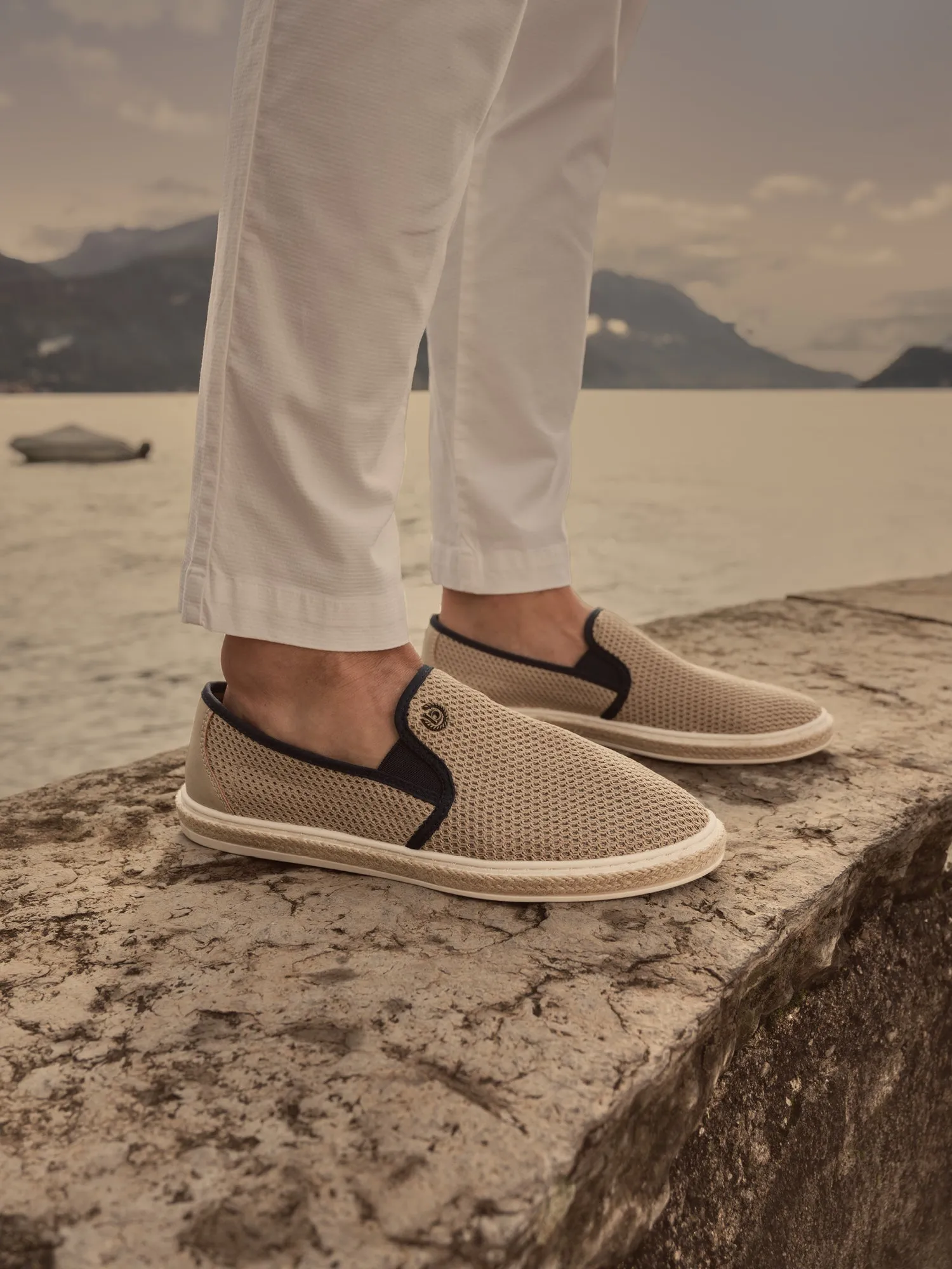 Slip on beige