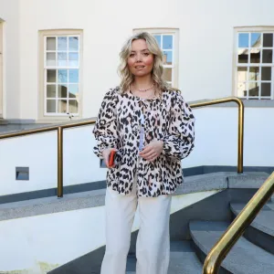 Sophie leopard strik top