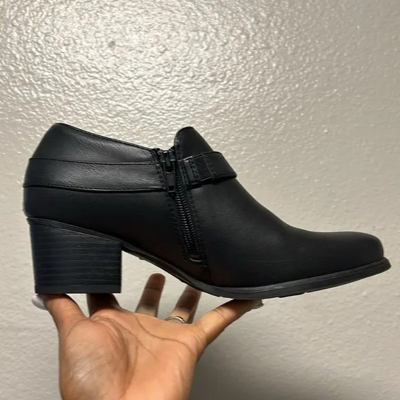 Soul Naturalizer Chaylee Women's Ankle Boot Size 8