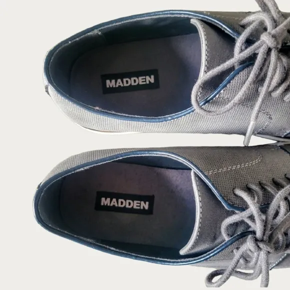 Steve Madden \ Men's David Nubuck Leather Oxford Shoes / Dove Grey / 10.5
