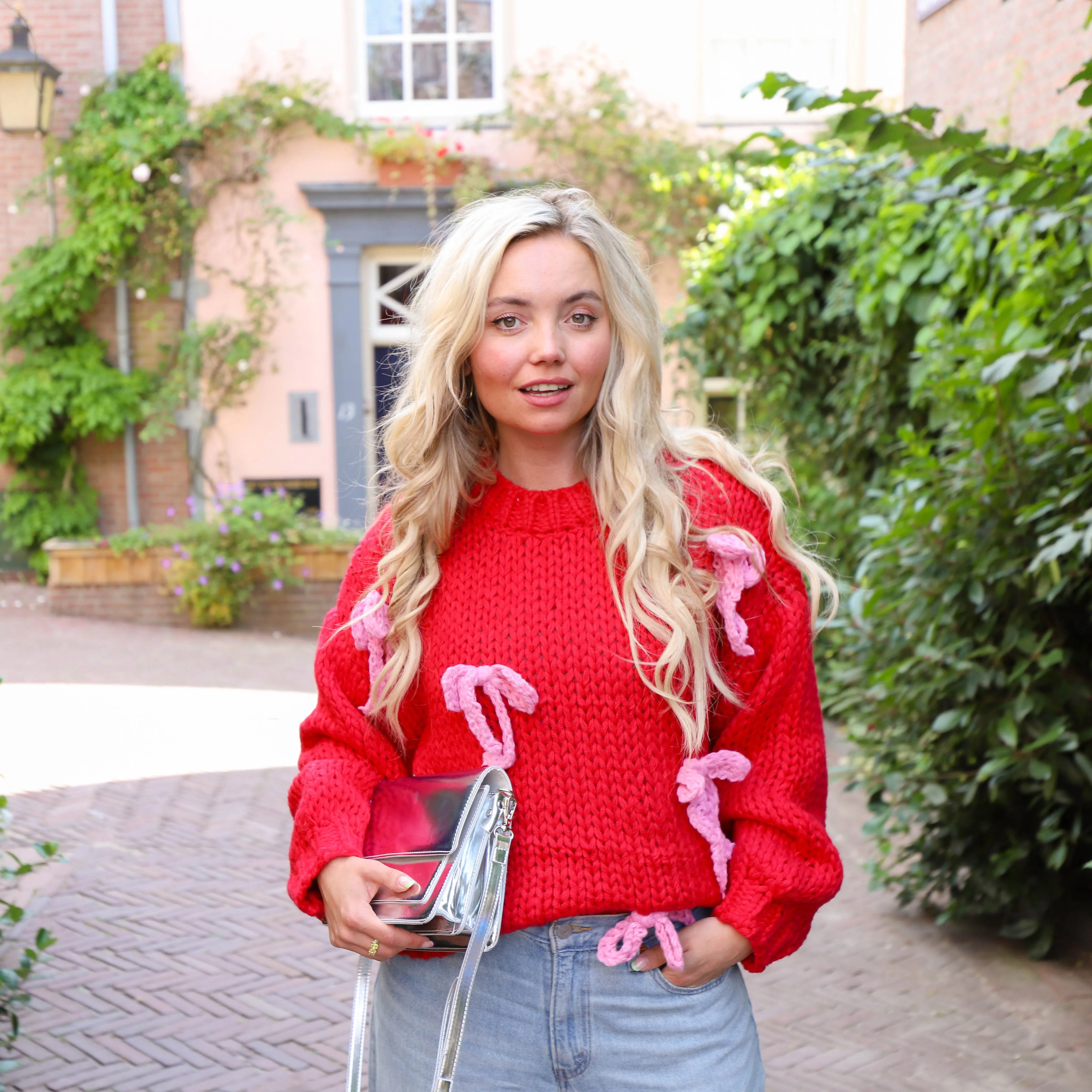 Strikken trui rood roze